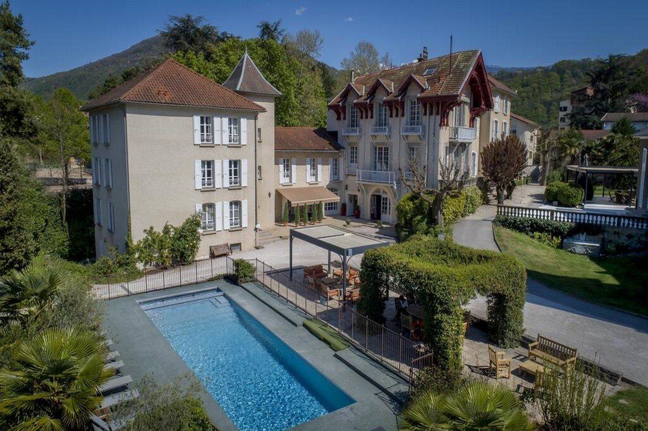 Château&Spa De La Commanderie Eybens Exterior foto